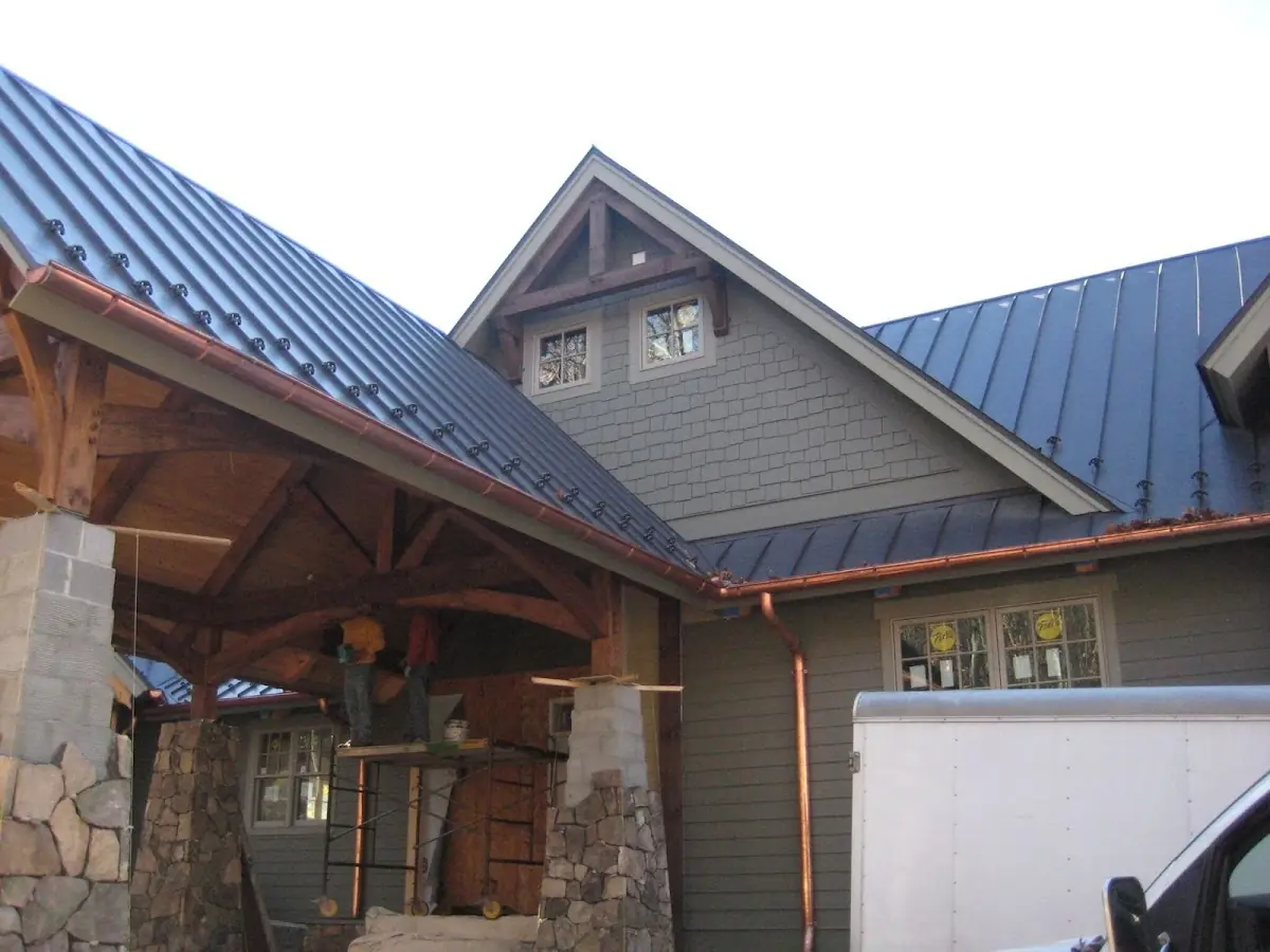 Craftsman Roofing team delivering quality roofing work in Makleys Corner